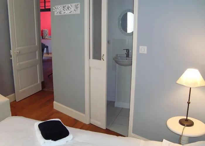 Maison L'epicurienne Bed and Breakfast