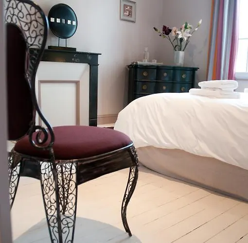 Bed and Breakfast Maison L'epicurienne 4*